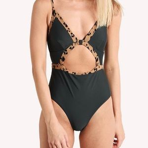 Dolce Vita One-Piece Swimsuit Keyhole Cutout